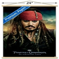 Дизни Пиратите Од Карибите: На Странец Плимата И Осеката-Еден Лист Ѕид Постер Со Дрвена Магнетна Рамка, 22.375 34